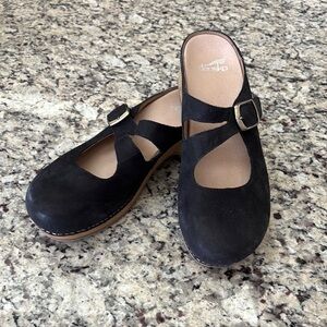 Dansko Black Mules with Closed Toe and Soft Fabric